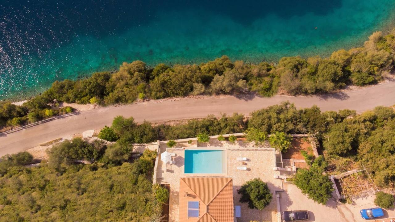 Meganisi Blue Villa Spartokhorion Exterior photo