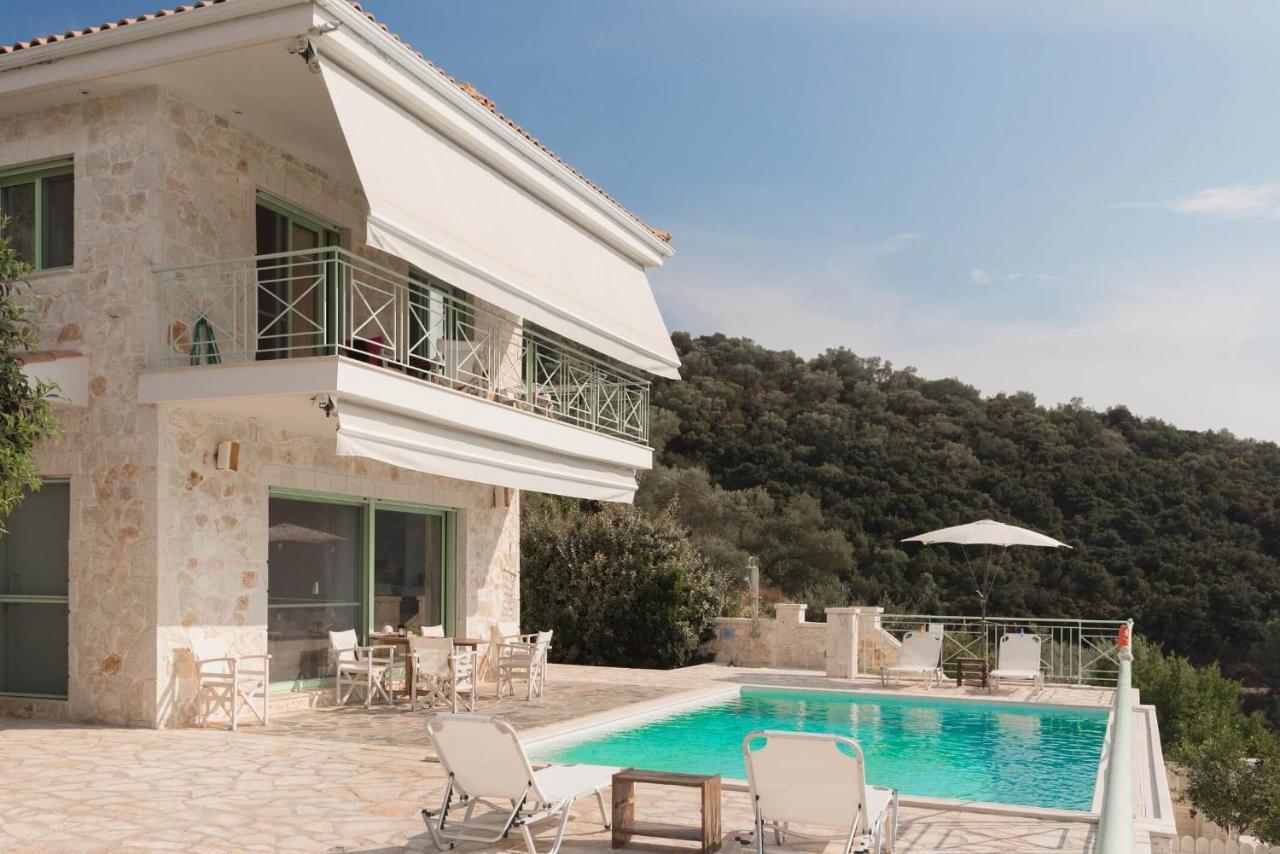 Meganisi Blue Villa Spartokhorion Exterior photo